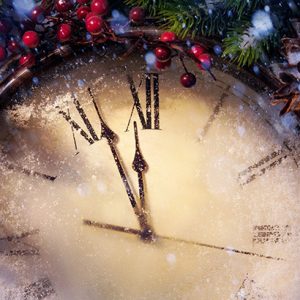 Ośnieżony świąteczny zegar